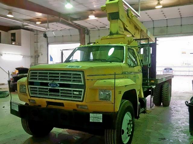 1FDPK87U2FVA60305 - 1985 FORD F8000 YELLOW photo 2