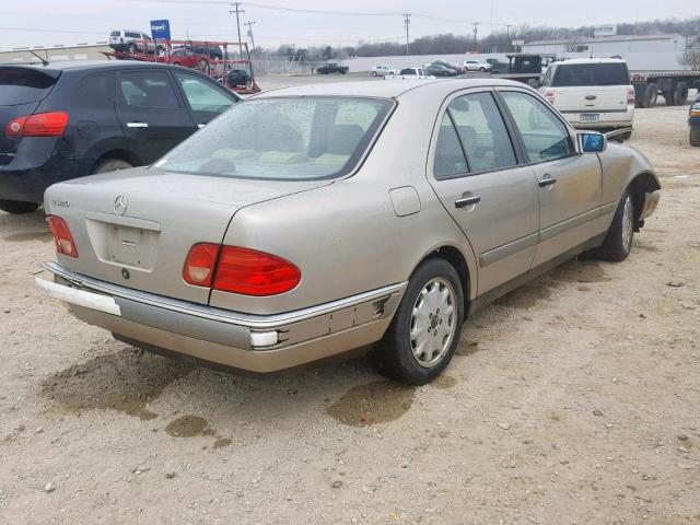 WDBJF55F6TJ010512 - 1996 MERCEDES-BENZ E 320 BEIGE photo 4