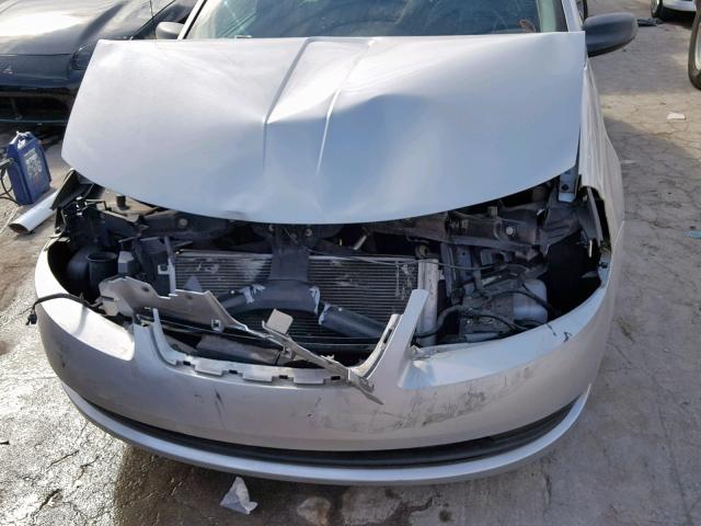 1G8AJ55F07Z177885 - 2007 SATURN ION LEVEL SILVER photo 7