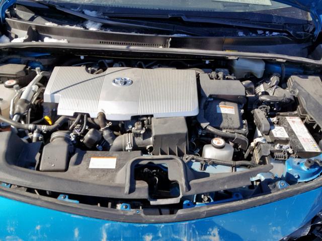 JTDKARFP8H3062951 - 2017 TOYOTA PRIUS PRIM BLUE photo 7