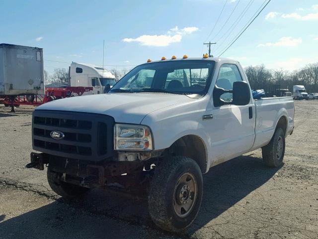 1FTNF21537EA22033 - 2007 FORD F250 SUPER WHITE photo 2