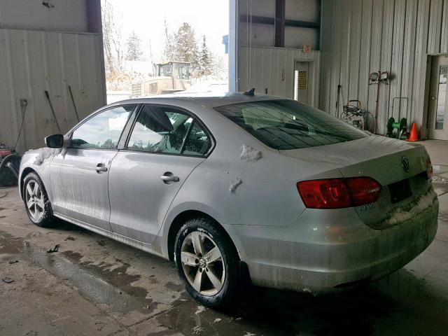 3VWLL7AJ4BM036520 - 2011 VOLKSWAGEN JETTA TDI SILVER photo 3