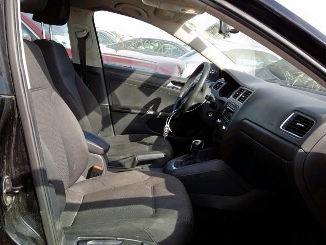 3VW2K7AJ6EM395189 - 2014 VOLKSWAGEN JETTA BASE BLACK photo 5