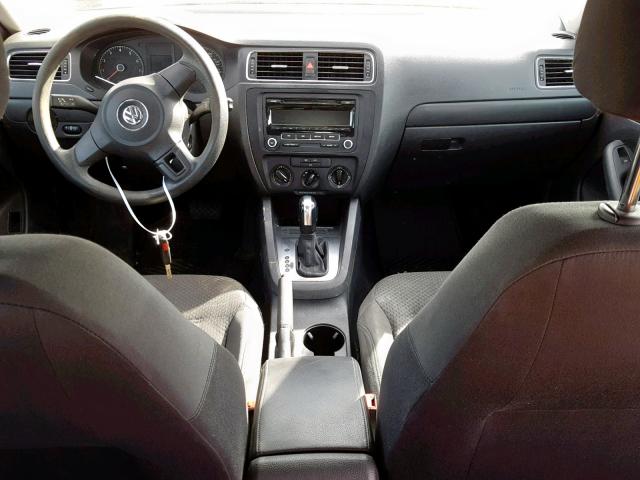 3VW2K7AJ6EM395189 - 2014 VOLKSWAGEN JETTA BASE BLACK photo 9