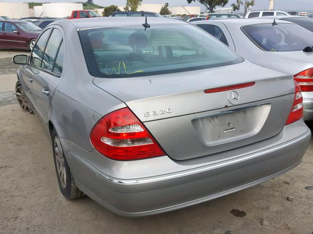 WDBUF65J53A233423 - 2003 MERCEDES-BENZ E 320 SILVER photo 3