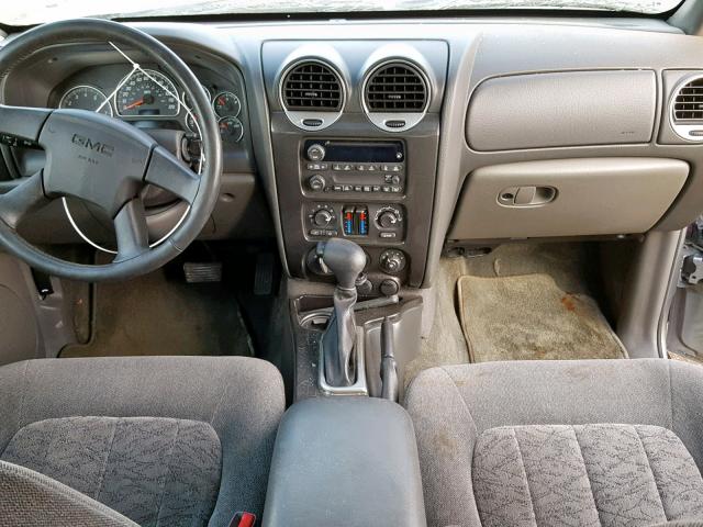 1GKDT13S642398342 - 2004 GMC ENVOY SILVER photo 9