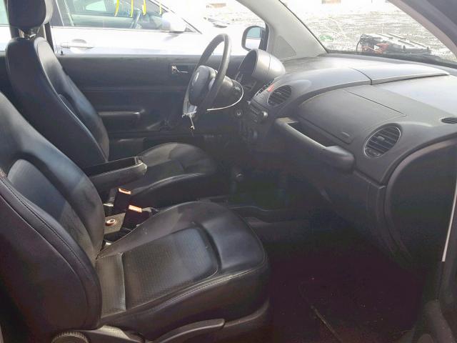 3VWPG31C26M406448 - 2006 VOLKSWAGEN NEW BEETLE BLACK photo 5