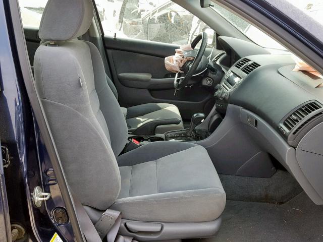 1HGCM563X6A034452 - 2006 HONDA ACCORD SE BLUE photo 5