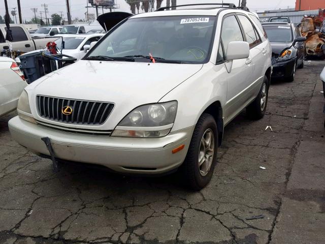 JT6HF10U8Y0131724 - 2000 LEXUS RX 300 WHITE photo 2