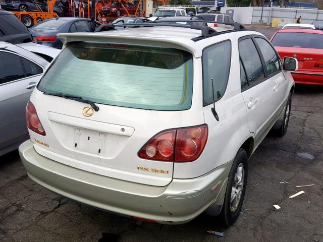 JT6HF10U8Y0131724 - 2000 LEXUS RX 300 WHITE photo 4