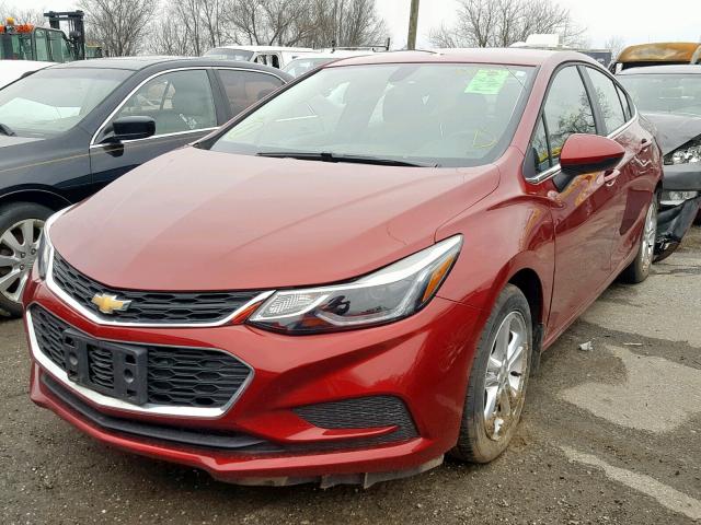 1G1BE5SM0J7217833 - 2018 CHEVROLET CRUZE LT RED photo 2