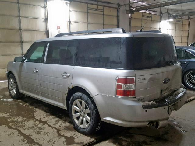 2FMDK51C59BA58081 - 2009 FORD FLEX SE SILVER photo 3