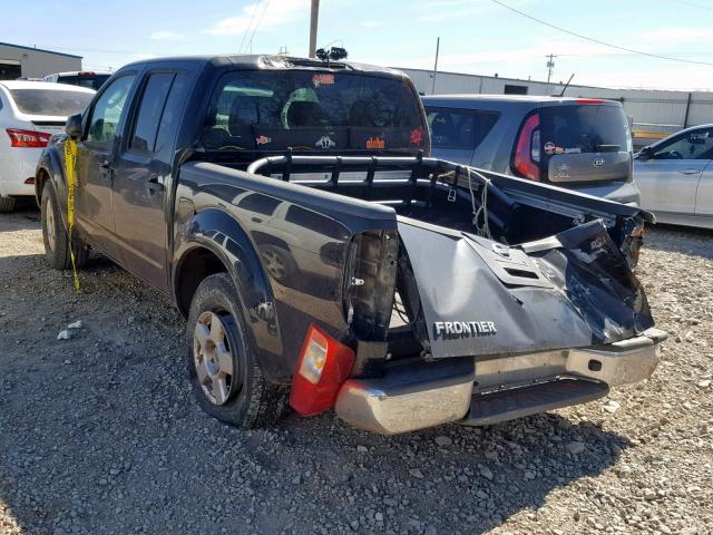 1N6AD07U28C421727 - 2008 NISSAN FRONTIER C BLACK photo 3