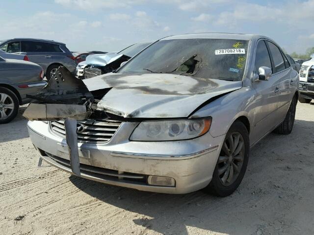 KMHFC46F47A217765 - 2007 HYUNDAI AZERA SE SILVER photo 2