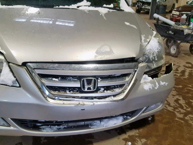 5FNRL38895B033386 - 2005 HONDA ODYSSEY TO SILVER photo 9