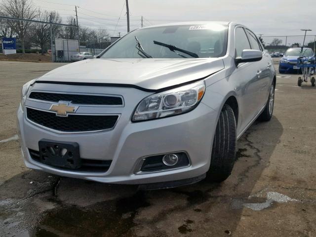 1G11F5RR6DF105140 - 2013 CHEVROLET MALIBU 2LT SILVER photo 2