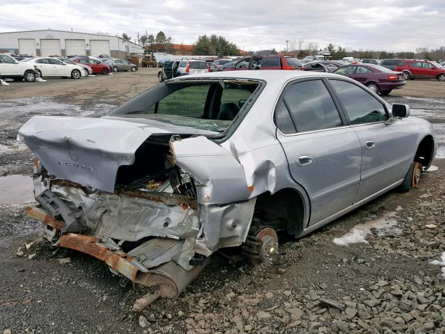 19UUA56772A049310 - 2002 ACURA 3.2TL SILVER photo 4