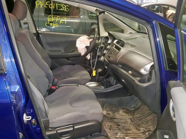 JHMGE8H38CC033696 - 2012 HONDA FIT BLUE photo 5