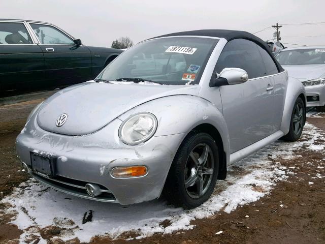 3VWCK21YX3M325356 - 2003 VOLKSWAGEN NEW BEETLE Silber Foto 2