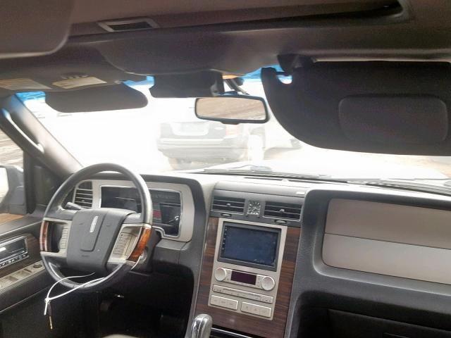 5LMFU27567LJ19751 - 2007 LINCOLN NAVIGATOR Қара фото 9