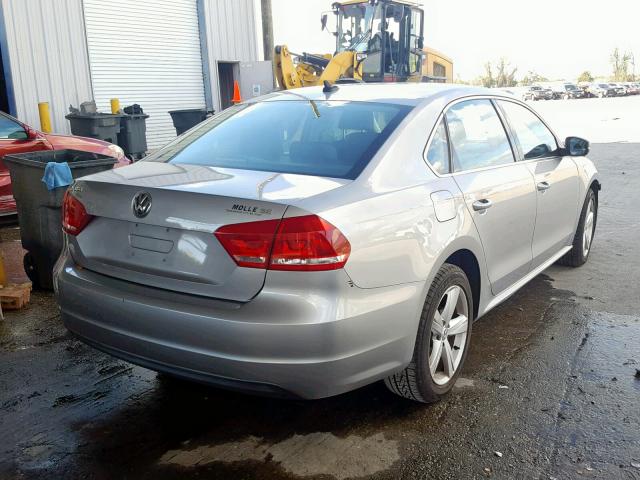 1VWBH7A30DC012444 - 2013 VOLKSWAGEN PASSAT SE SILVER photo 4