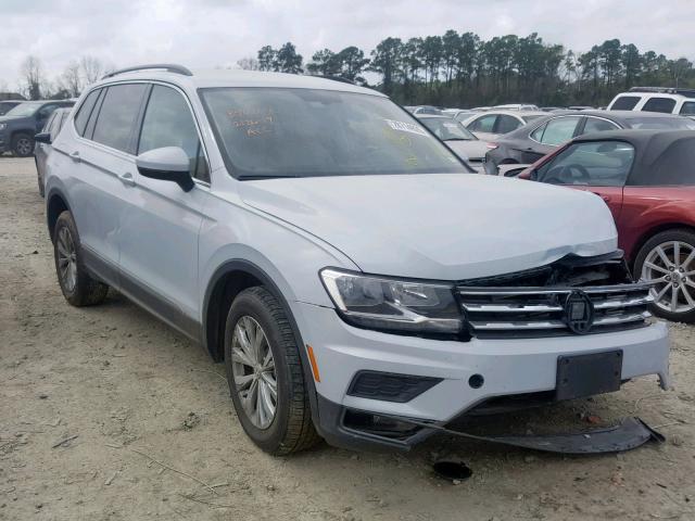 3VV3B7AX0JM031261 - 2018 VOLKSWAGEN TIGUAN SE SILVER photo 1