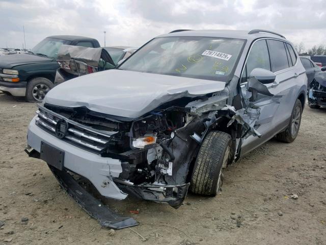 3VV3B7AX0JM031261 - 2018 VOLKSWAGEN TIGUAN SE SILVER photo 2