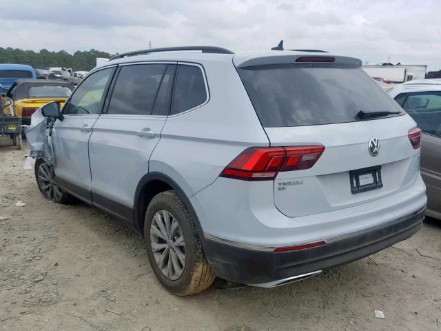 3VV3B7AX0JM031261 - 2018 VOLKSWAGEN TIGUAN SE SILVER photo 3