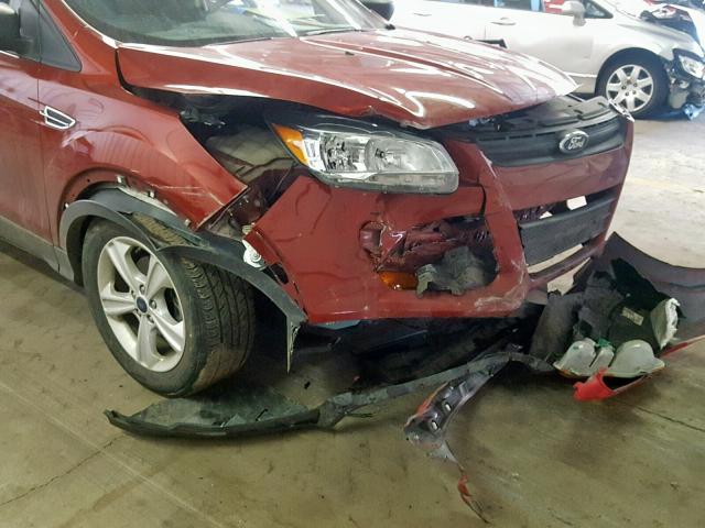 1FMCU0F75FUB06379 - 2015 FORD ESCAPE S RED photo 9