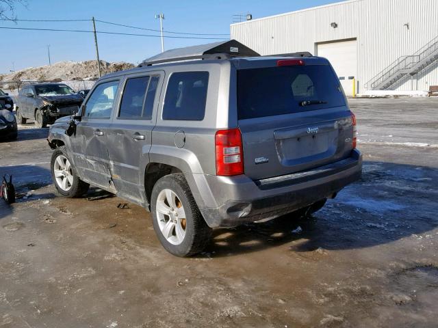 1J4NT2GB3BD224787 - 2011 JEEP PATRIOT GRAY photo 3