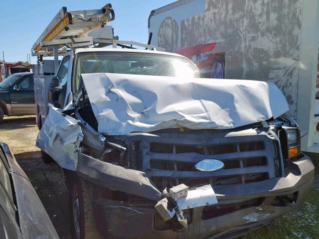 1FDSF30576EC12132 - 2006 FORD F350 SRW S WHITE photo 1