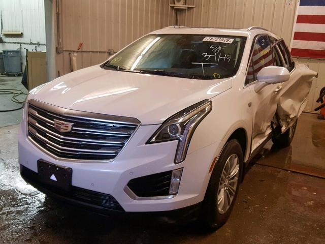 1GYKNDRS2HZ181769 - 2017 CADILLAC XT5 LUXURY WHITE photo 2