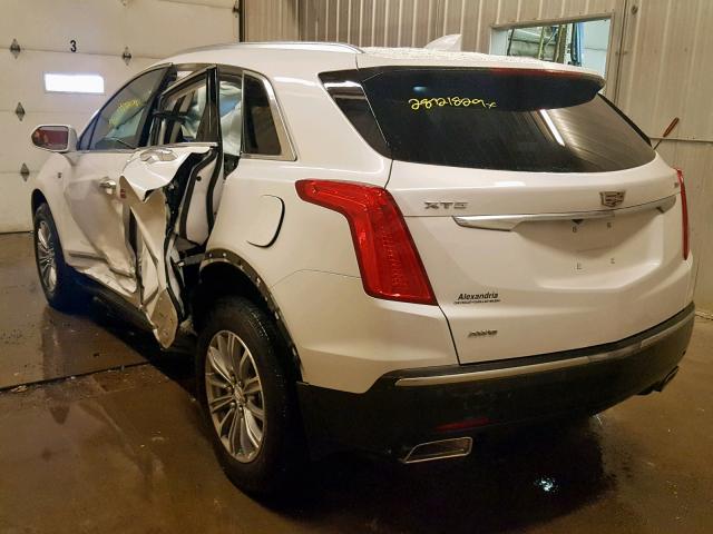 1GYKNDRS2HZ181769 - 2017 CADILLAC XT5 LUXURY WHITE photo 3