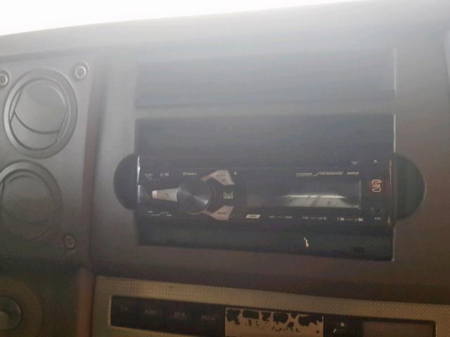 1J8HG48N26C168745 - 2006 JEEP COMMANDER BROWN photo 9