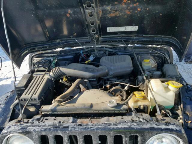 1J4FY29P5XP473595 - 1999 JEEP WRANGLER / BLACK photo 7