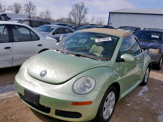 3VWRF31Y07M408000 - 2007 VOLKSWAGEN NEW BEETLE Жасыл фото 2
