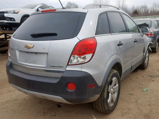 3GNAL2EK7CS557879 - 2012 CHEVROLET CAPTIVA SP SILVER photo 4