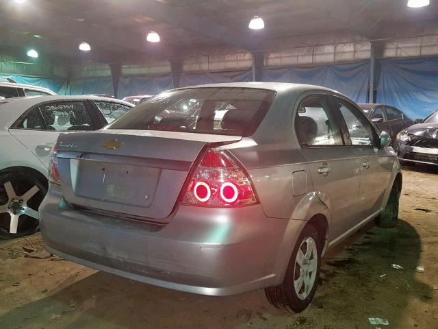 KL1TD56638B057830 - 2008 CHEVROLET AVEO BASE ვერცხლისფერი ფოტო 4