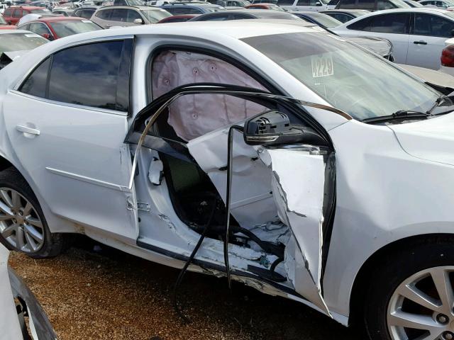 1G11D5SL3FU127512 - 2015 CHEVROLET MALIBU 2LT WHITE photo 9