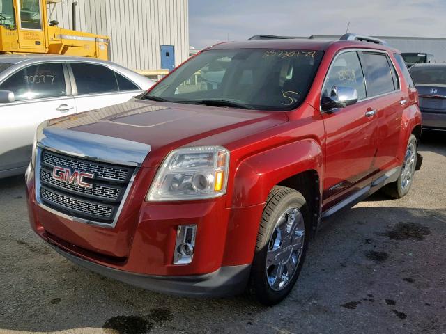 2CTFLHEY0A6281213 - 2010 GMC TERRAIN SL RED photo 2