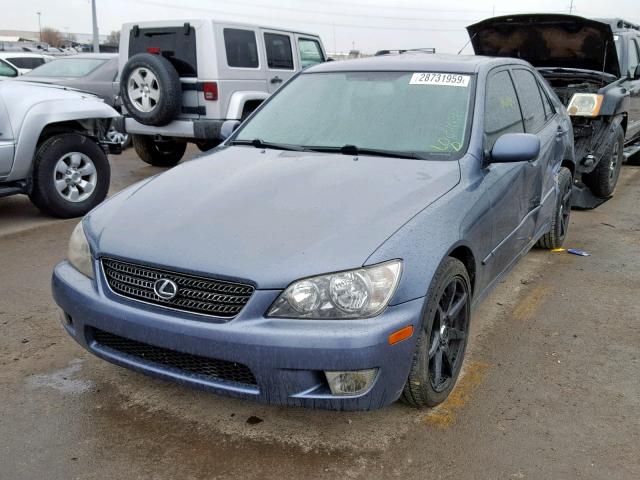 JTHBD192050096967 - 2005 LEXUS IS 300 BLUE photo 2