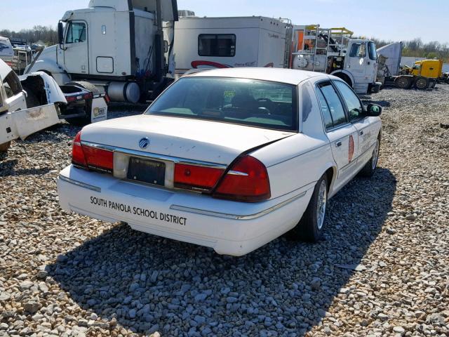 2MEFM74WXWX685803 - 1998 MERCURY GRAND MARQ WHITE photo 4