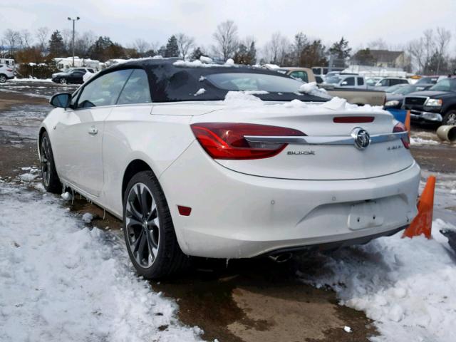 W04WH3N53HG062546 - 2017 BUICK CASCADA PR WHITE photo 3