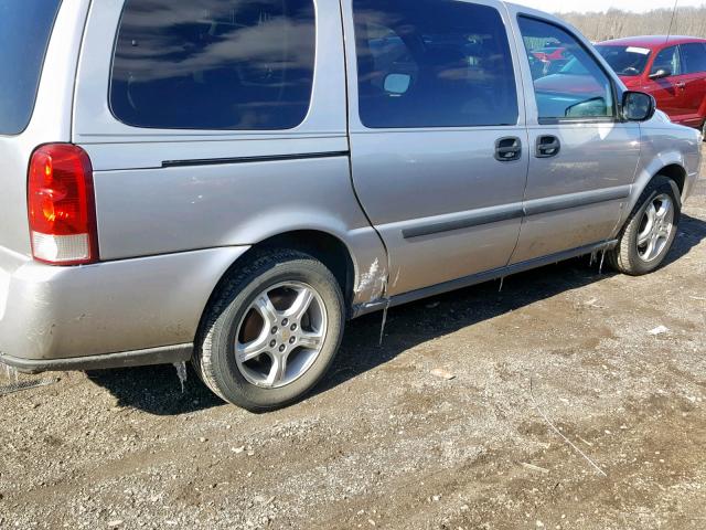 1GNDV23148D165838 - 2008 CHEVROLET UPLANDER L 银色 照片 9