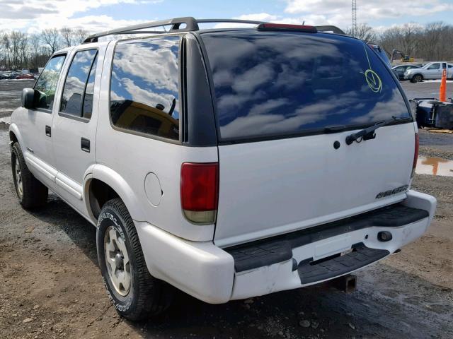 1GNDT13X44K140125 - 2004 CHEVROLET BLAZER WHITE photo 3