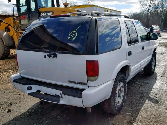 1GNDT13X44K140125 - 2004 CHEVROLET BLAZER WHITE photo 4