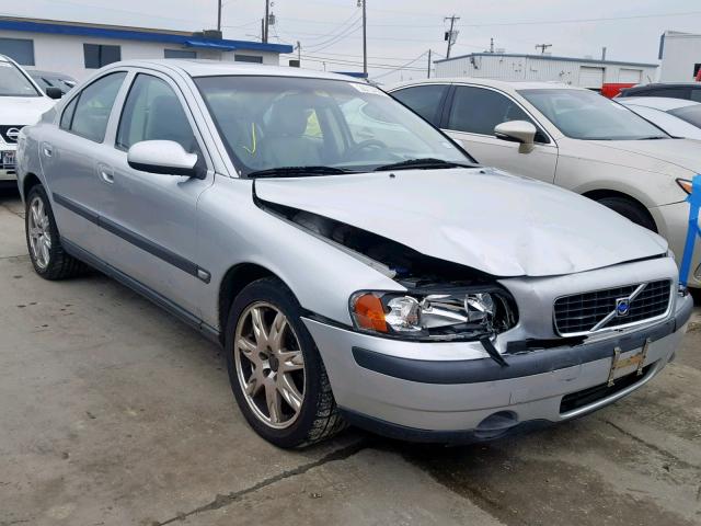 YV1RH58D722123705 - 2002 VOLVO S60 2.5T SILVER photo 1