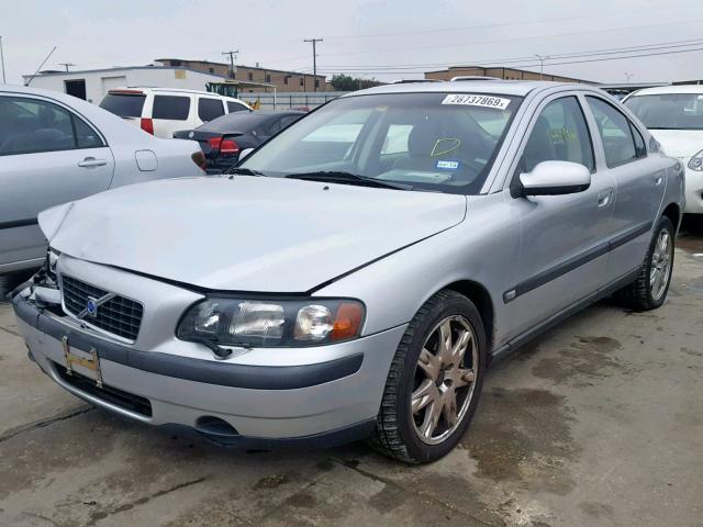 YV1RH58D722123705 - 2002 VOLVO S60 2.5T SILVER photo 2