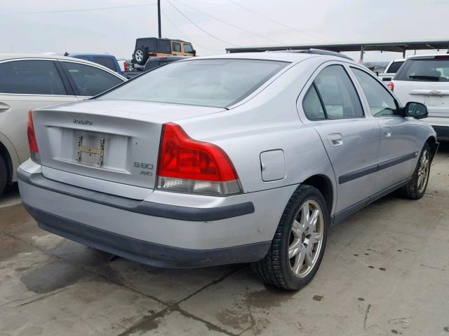 YV1RH58D722123705 - 2002 VOLVO S60 2.5T SILVER photo 4