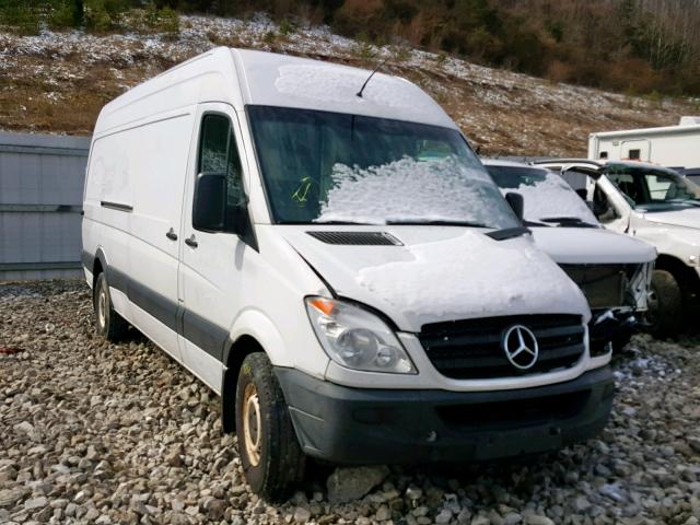 WD3PE8CB0C5686389 - 2012 MERCEDES-BENZ SPRINTER 2 WHITE photo 1